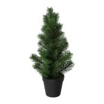 Künstlicher Tannenbaum im Topf