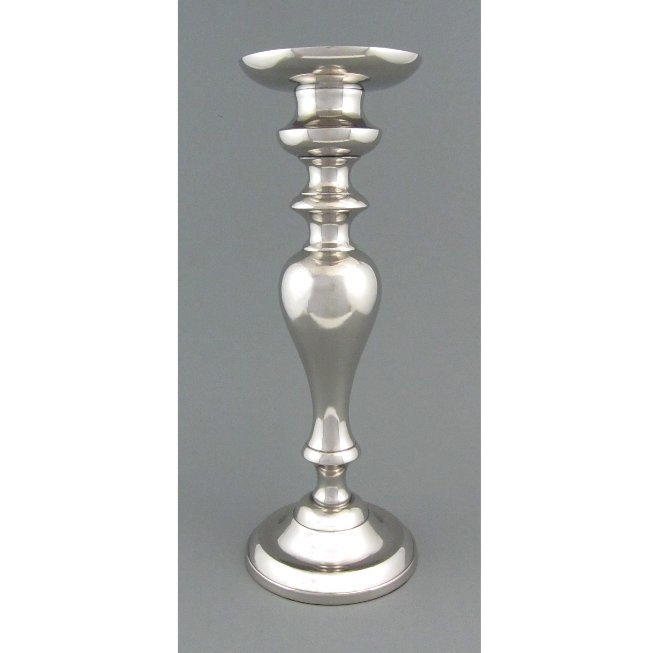 Aluminum candle holder